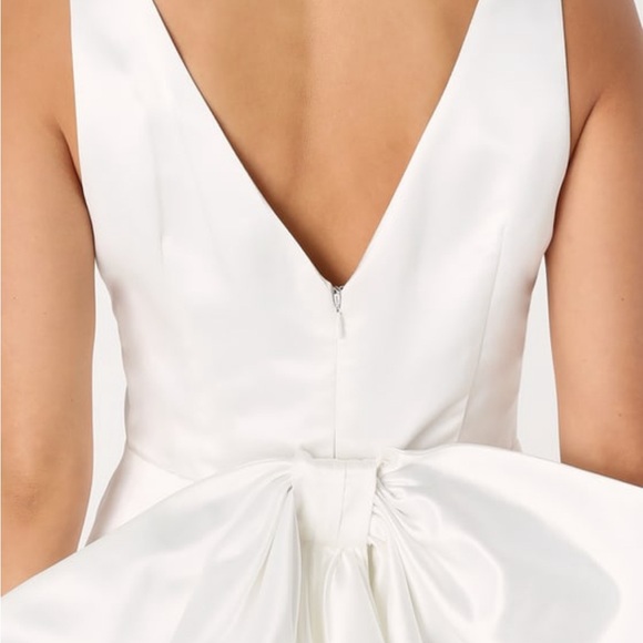 Lulus - Picture 5 of 5